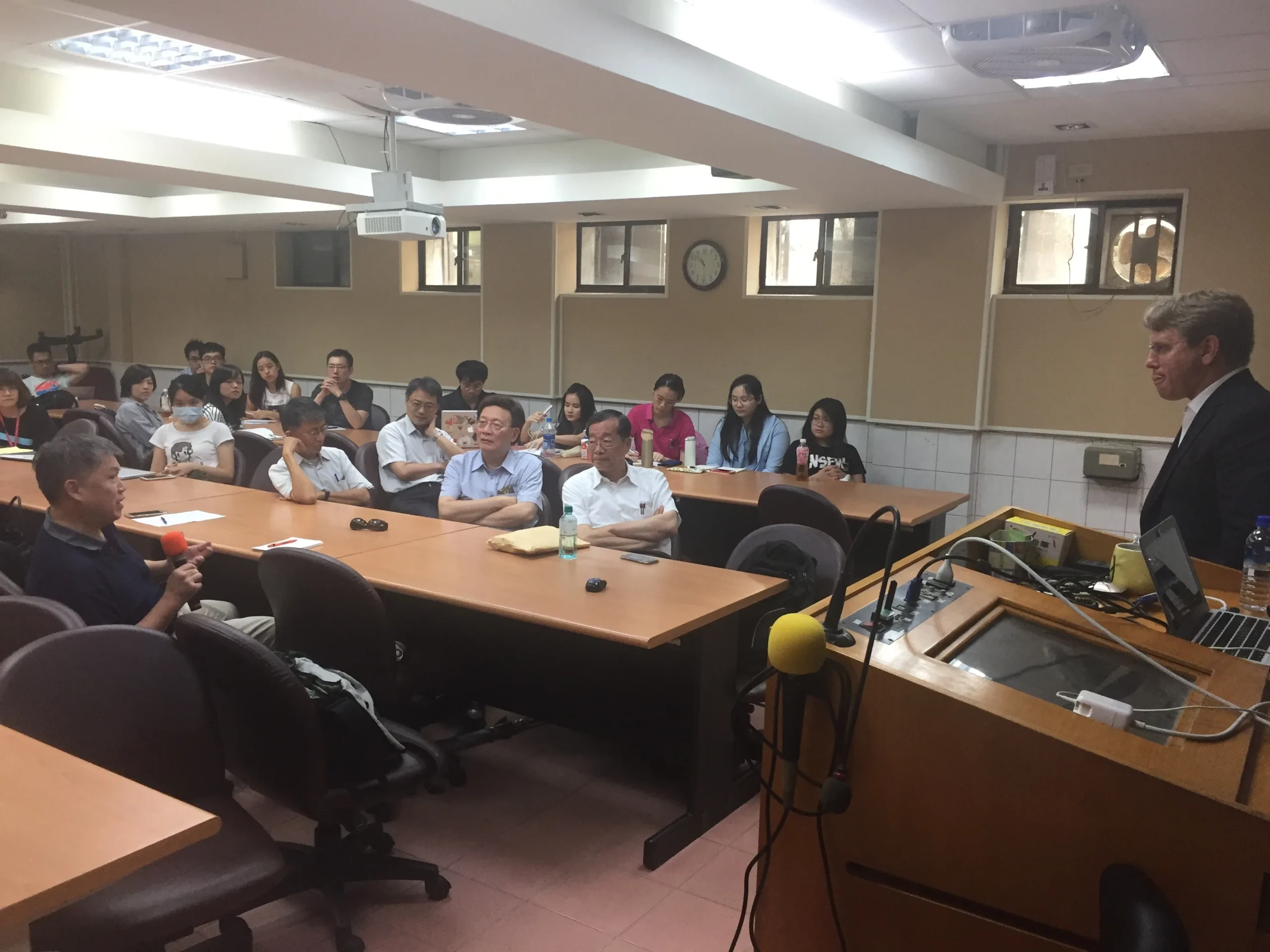  Prof. Brian Knutson at NTU on 20180706