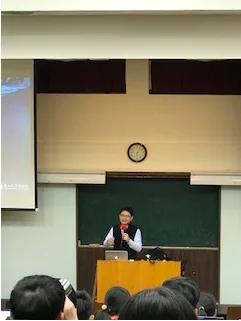 3/4 故宮博物院器物處蔡慶良博士(講題:實幻之間-院藏戰國至漢代玉器特展介紹與分享)