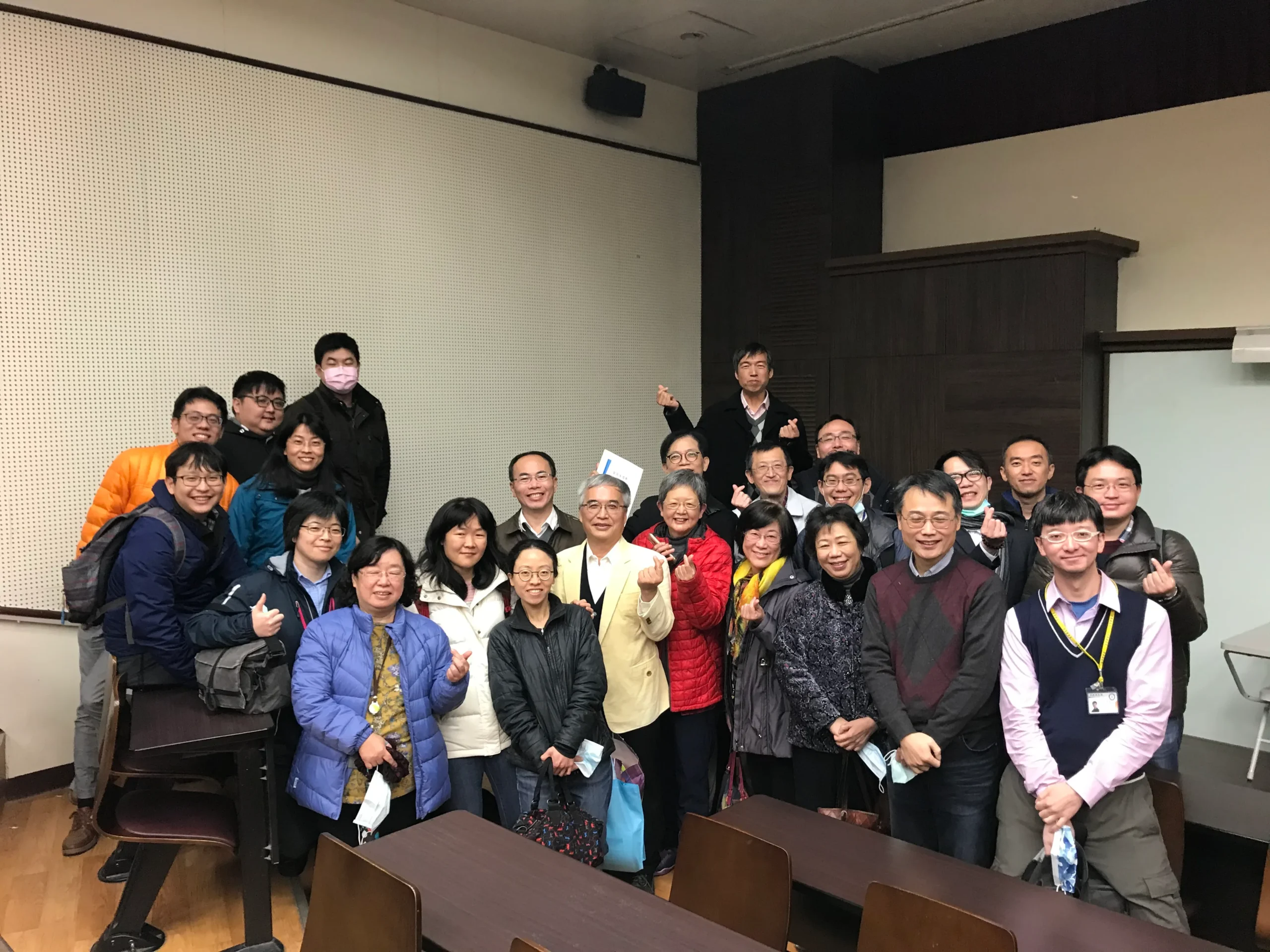 111嚴震東老師退休演講暨迷你研討會 錄影連結